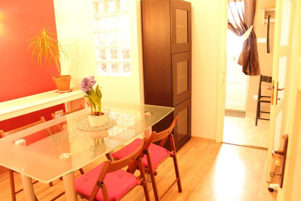 Yasmine Flat Apartment Будапеща Екстериор снимка