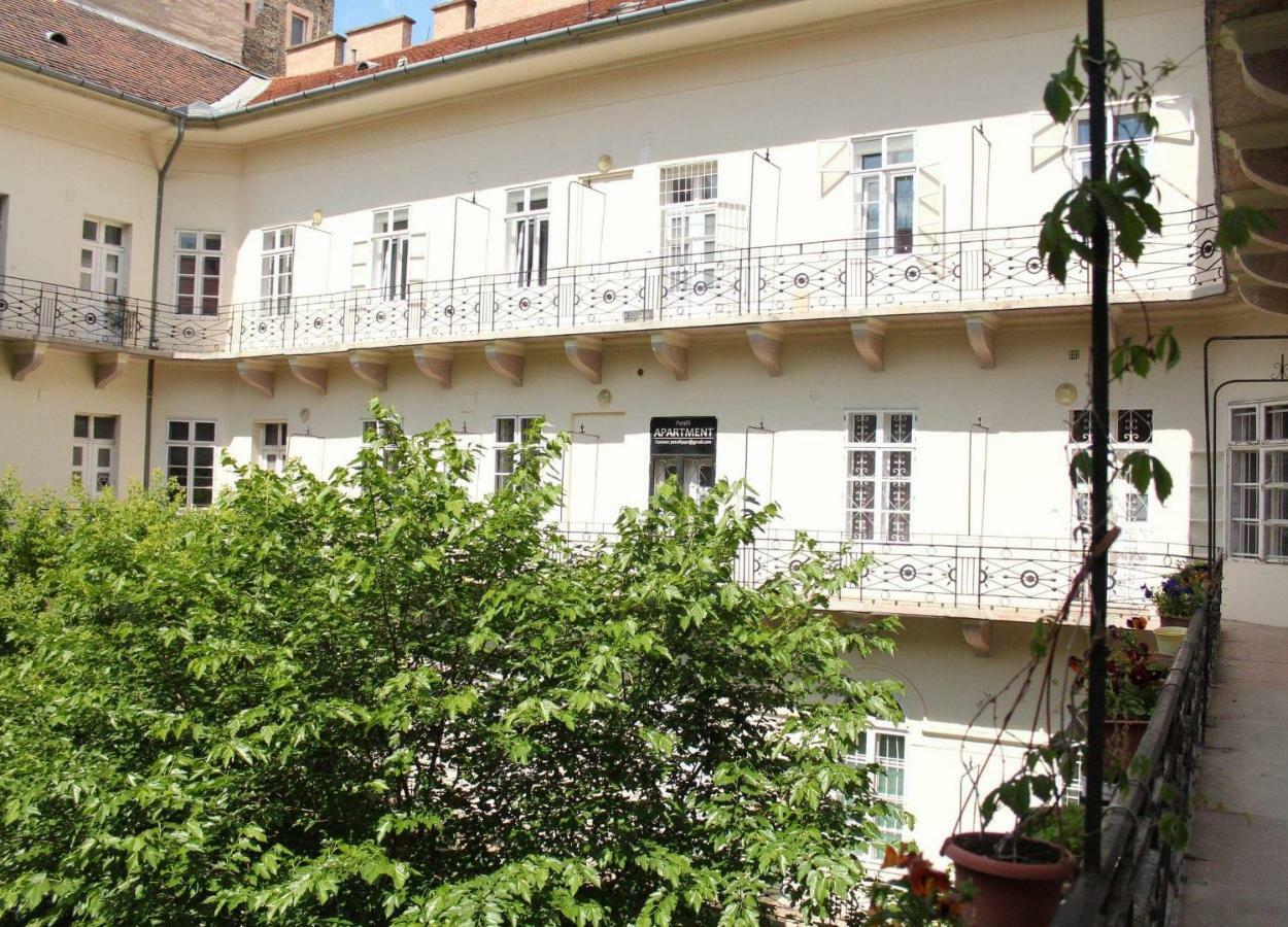 Yasmine Flat Apartment Будапеща Екстериор снимка